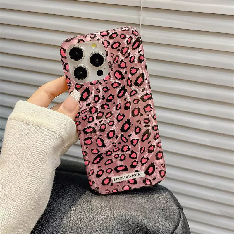 Kitty Leopard Phone Case and Pop Socket