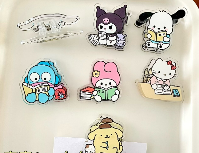 Kawaii Read book Design Paper Clip