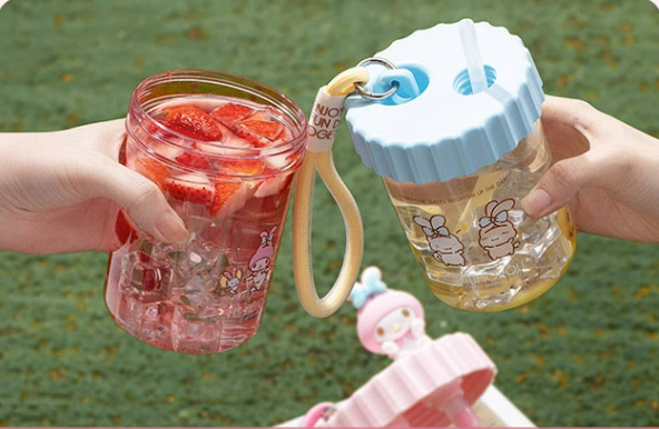 Cartoon Mini Transparent Bottle SK451
