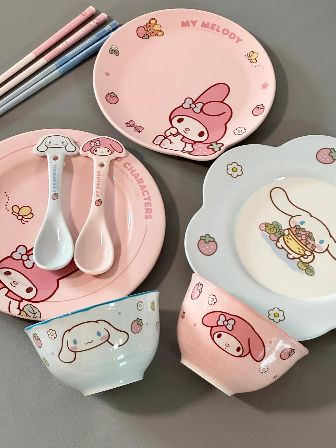 Kawaii Strawberry Tableware Set