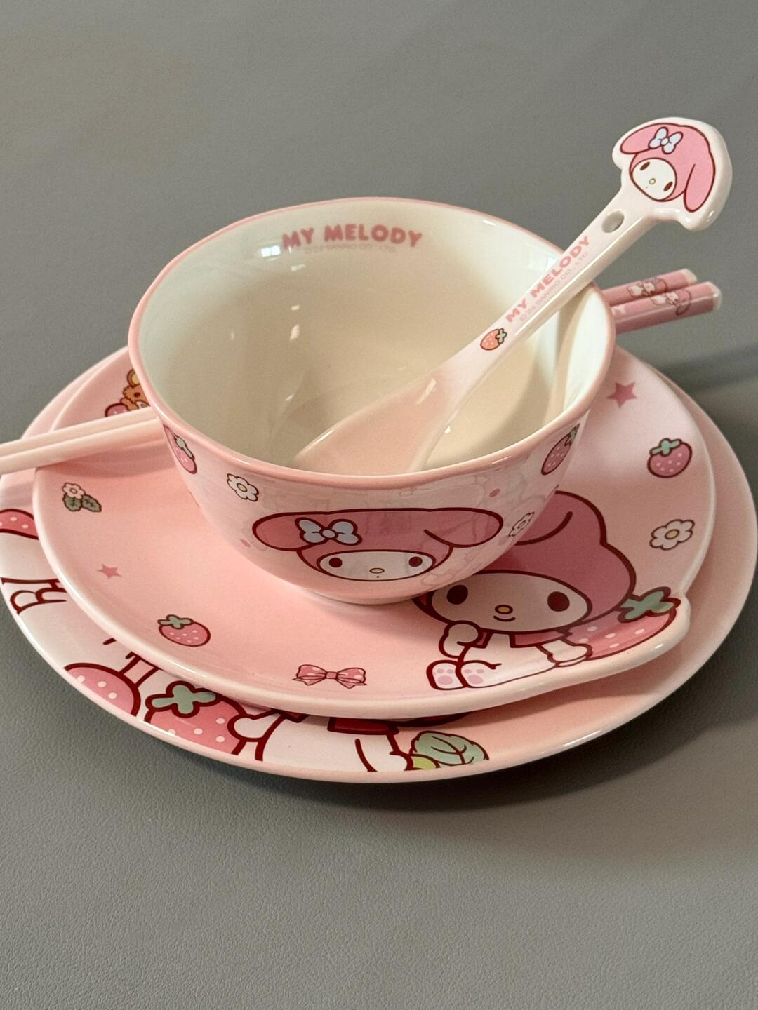 Kawaii Strawberry Tableware Set