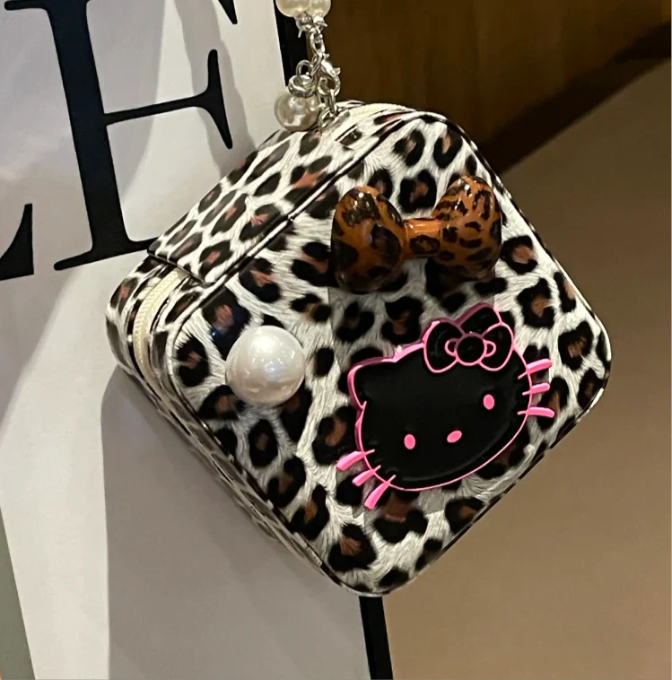 Kitty Leopard Print Jewelry Organizer