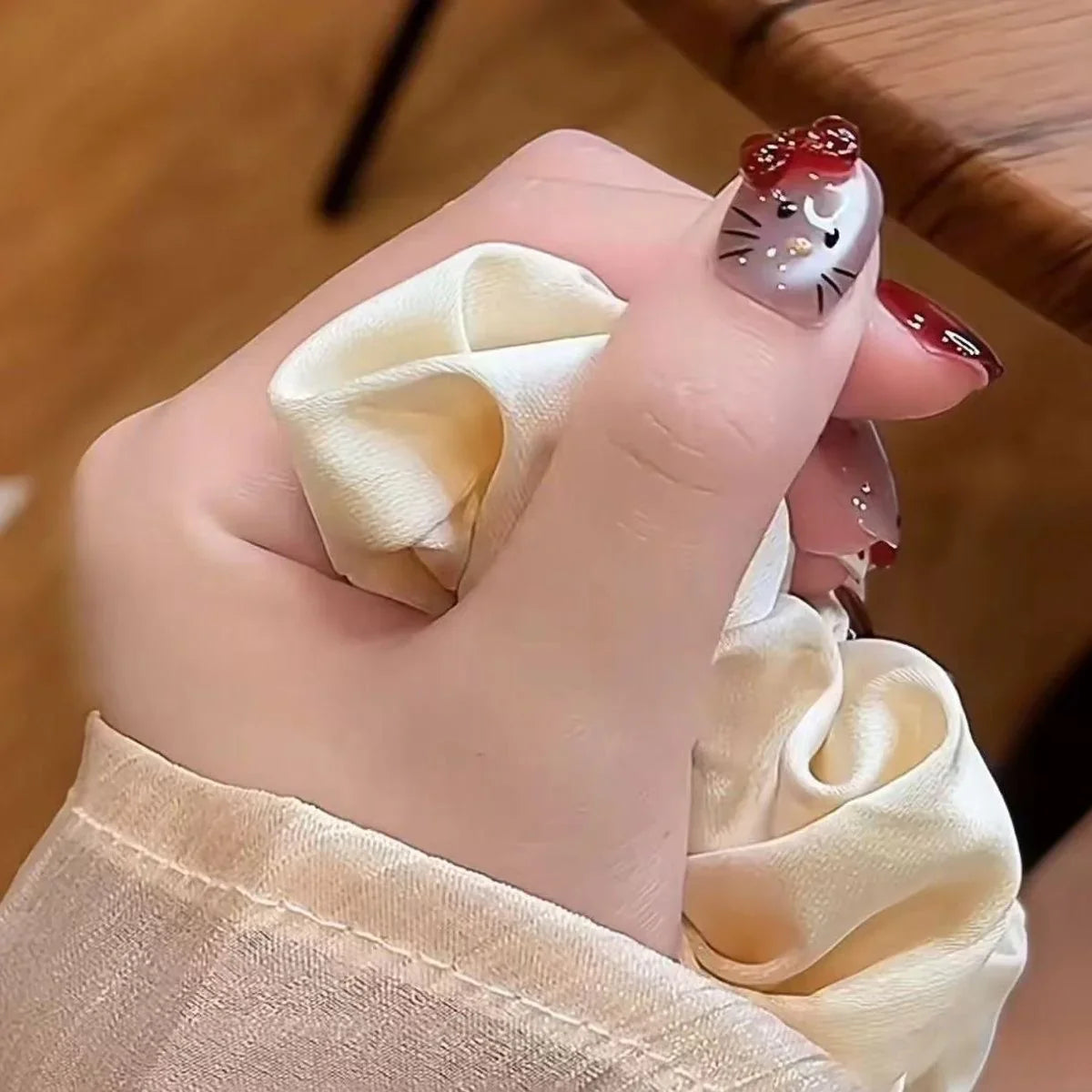 Kitty Cat Eye Press-On Nail Set