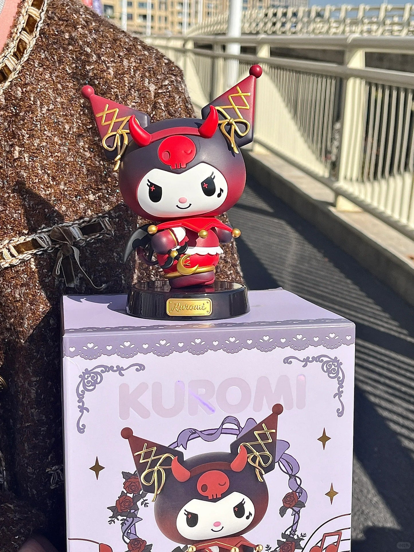 Kuro Demon and Melo Angel Figure