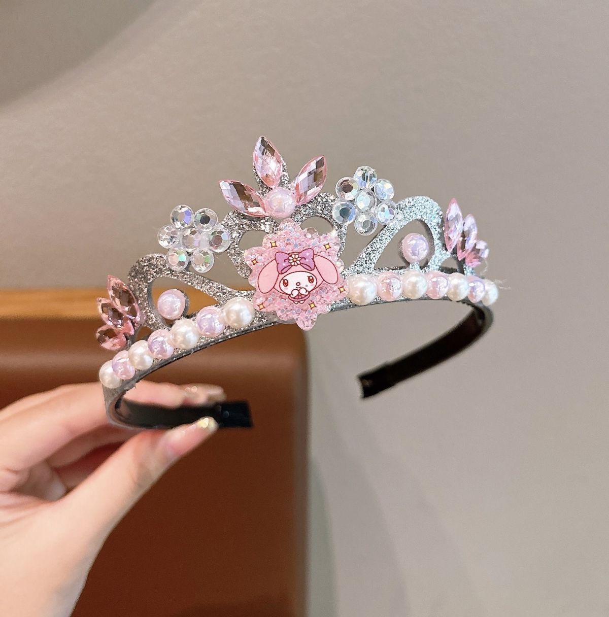 Cartoon Pearl Headband Crown