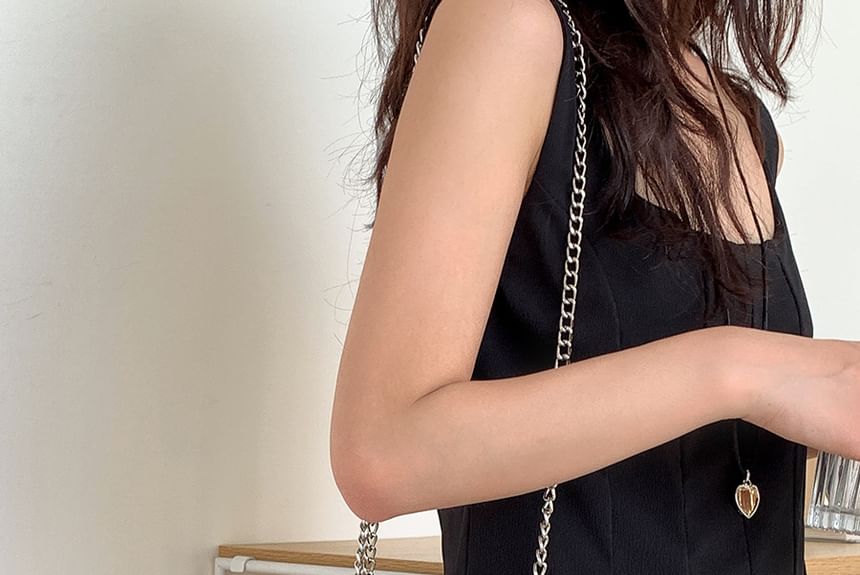 Chain Bow Strap Bag Crossbody
