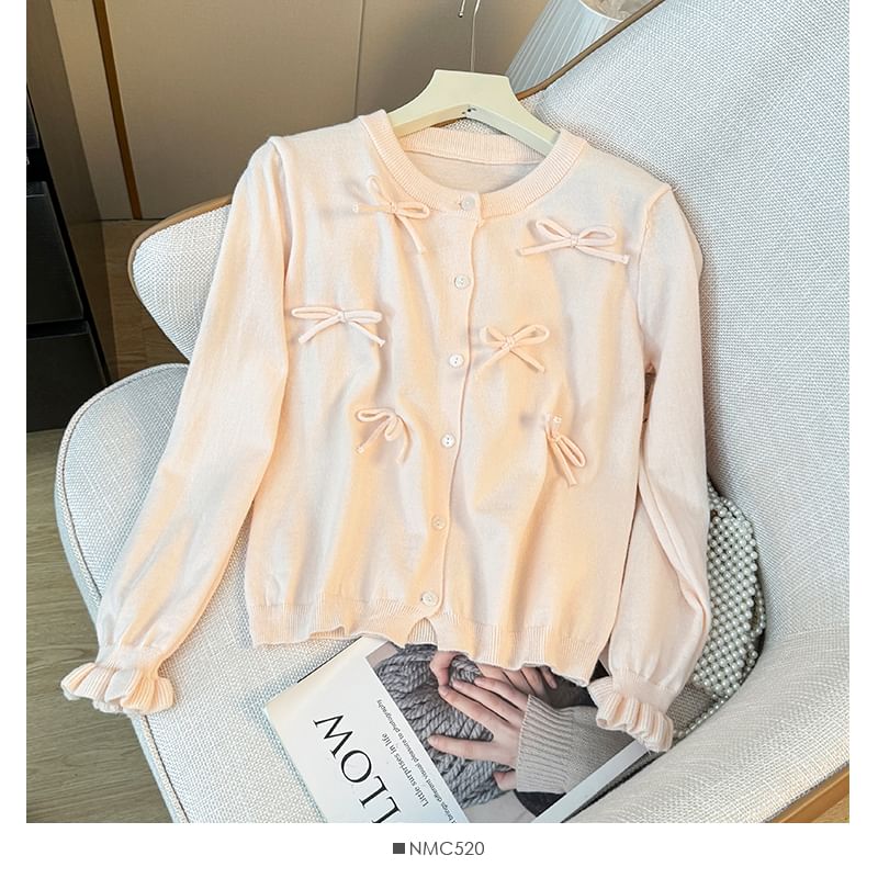 Bow-Embellished Crew Neck Sweater in 5 Shades