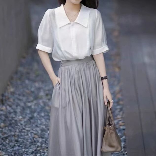 Short-Sleeve Shirt Paired with High-Rise Maxi A-Line Skirt Set