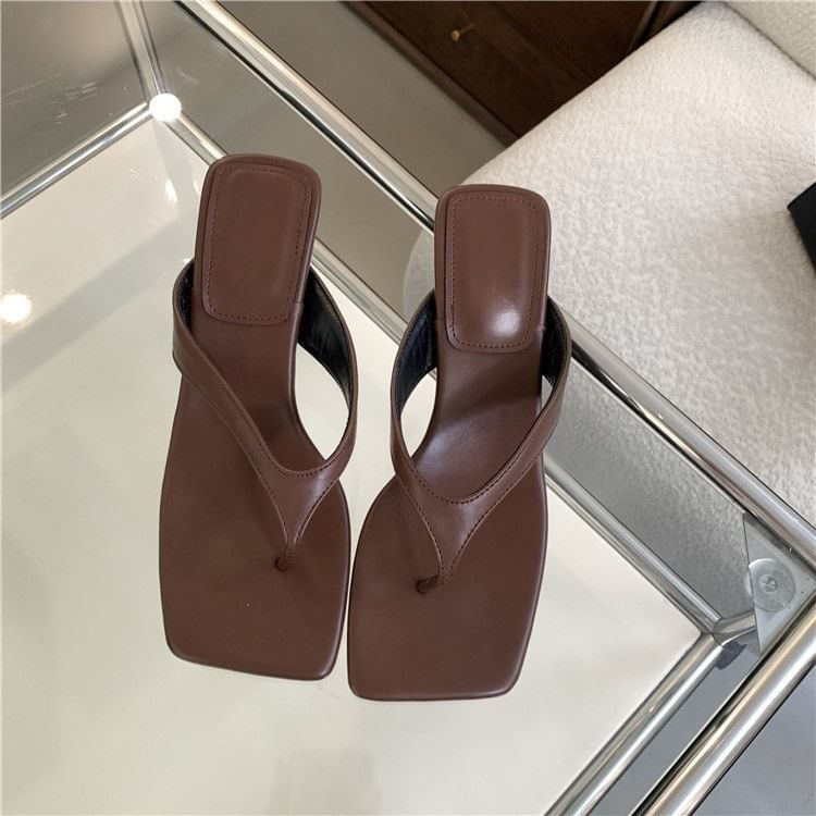 Kitten Flip-Flops Square Heel Toe