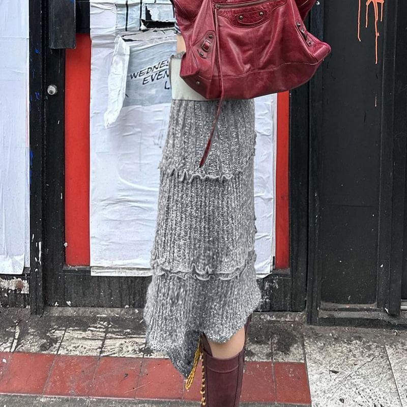 Asymmetric Hem Knitted Midi Skirt with Low Waist