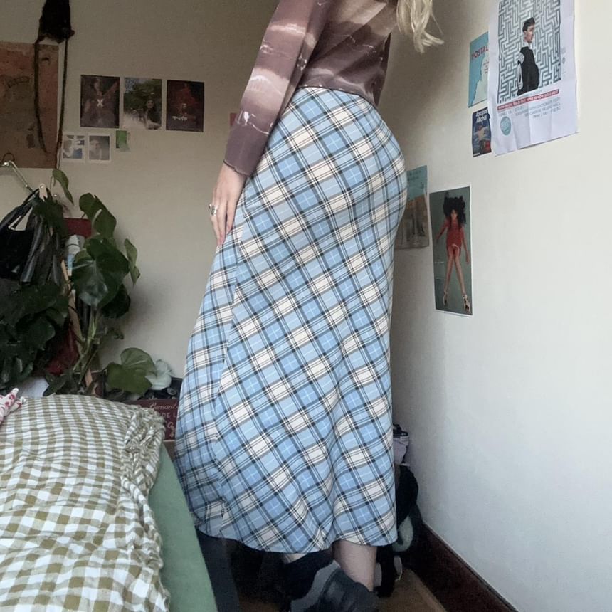 Plaid Midi A-Line Skirt with Mid Waist