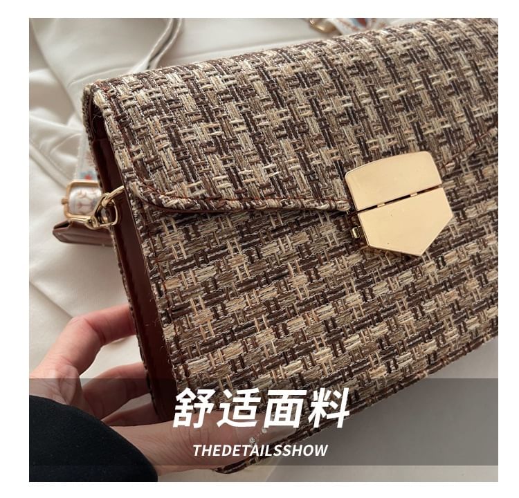 Plaid Buckled Flap Crossbody Bag