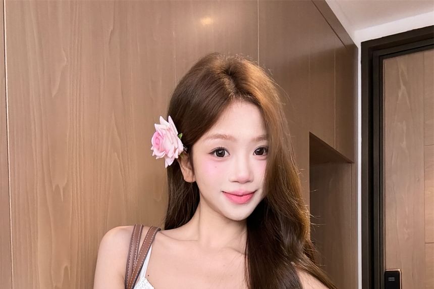V-Neck Plain Lace Trim Tie Front Crop Camisole Top