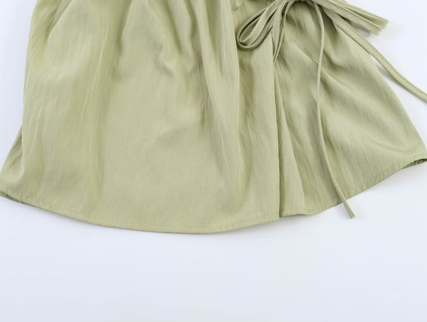 Halter Neck Ribbon Accent Crop Top