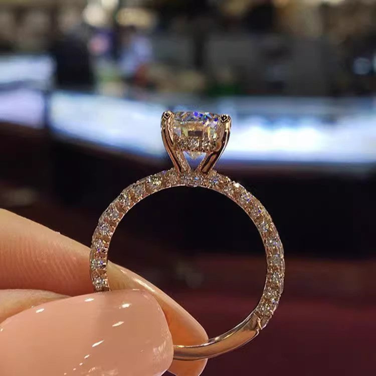 Bague en cristal avec nœud creux chic