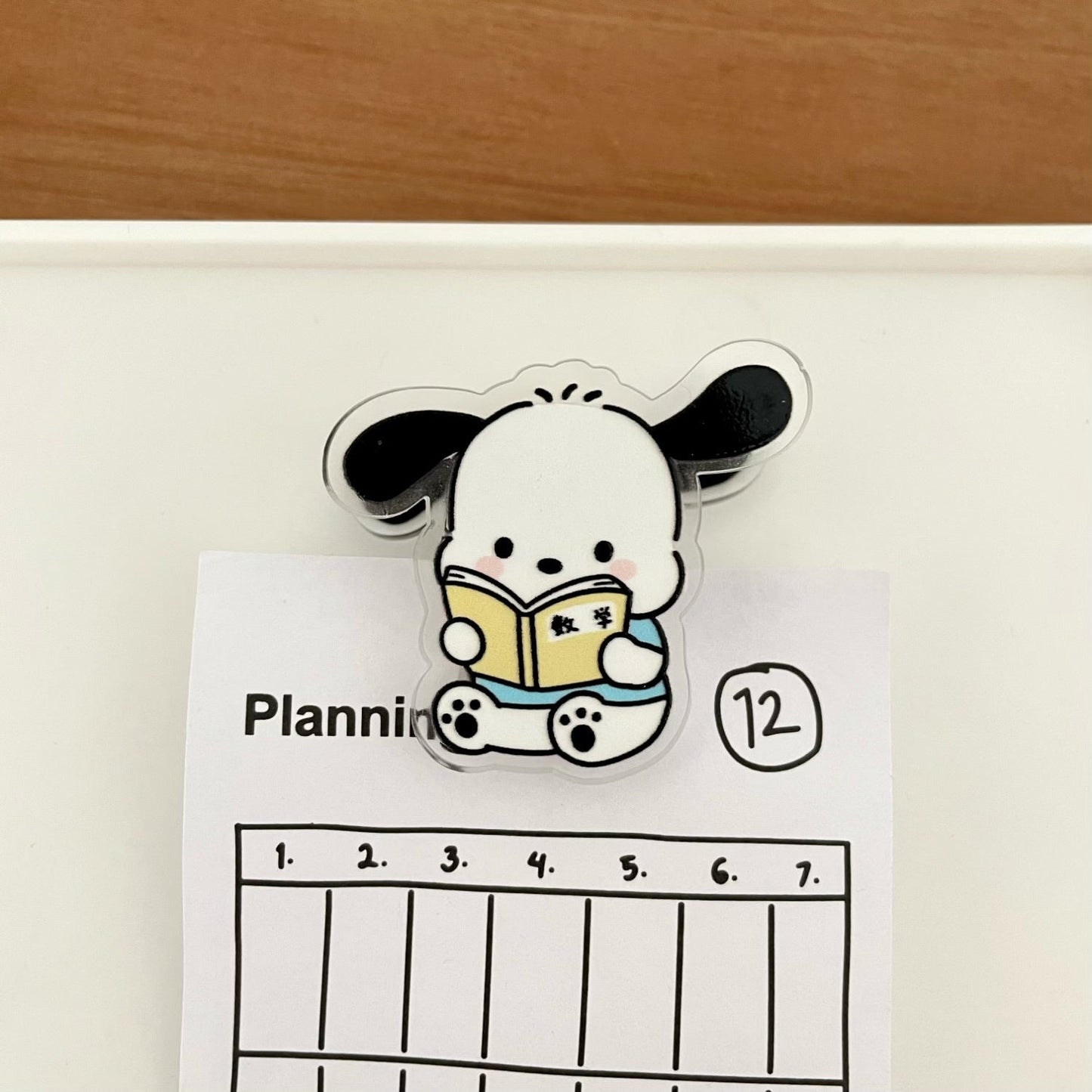 Kawaii Read book Design Paper Clip