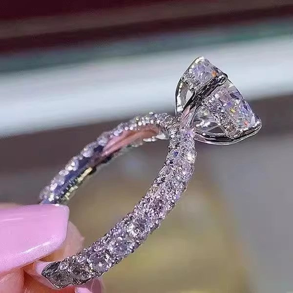 Bague en cristal avec nœud creux chic