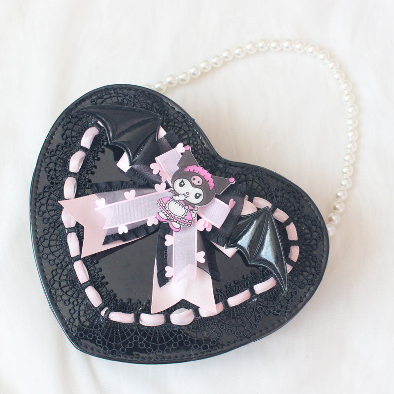 Von Kuro inspirierte Herz-Ledertasche - Lovesickdoe