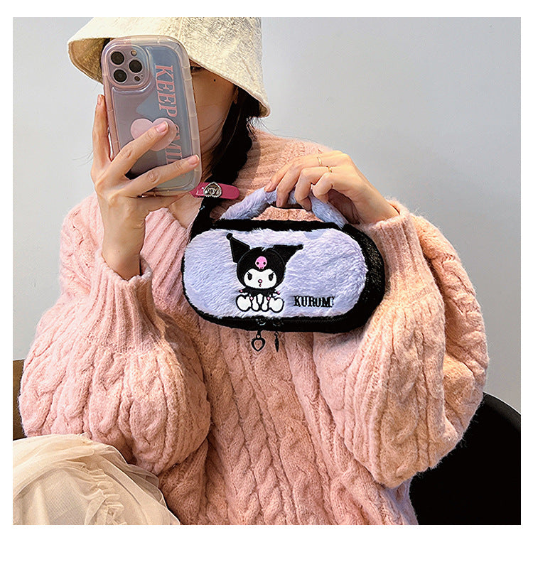 Trousse de maquillage en peluche mignonne