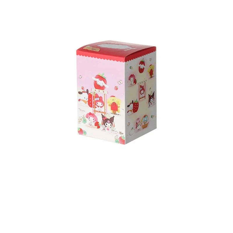 Cartoon Strawberry Estate Series Figure
