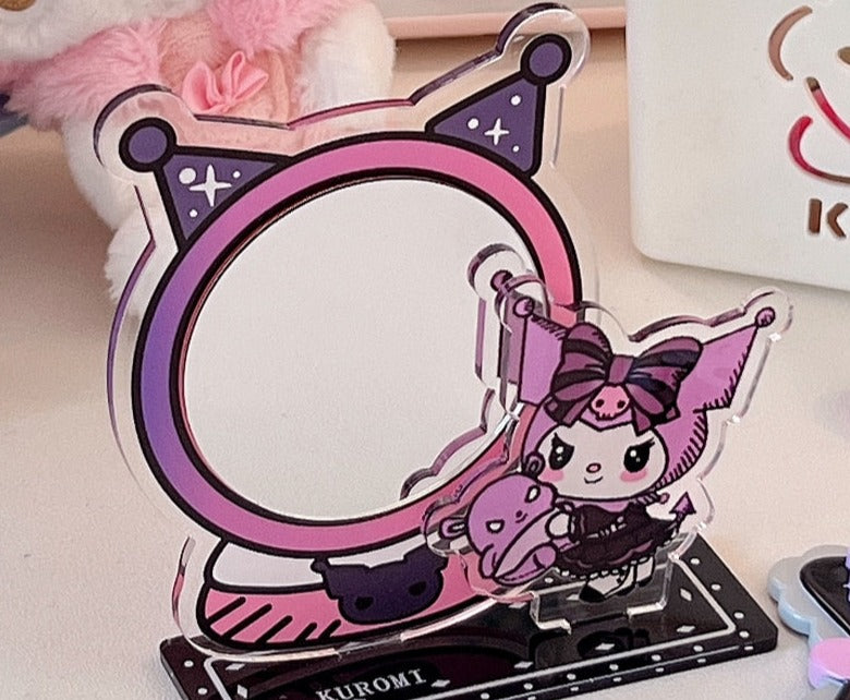 Kuro Mirror Acrylic Stand