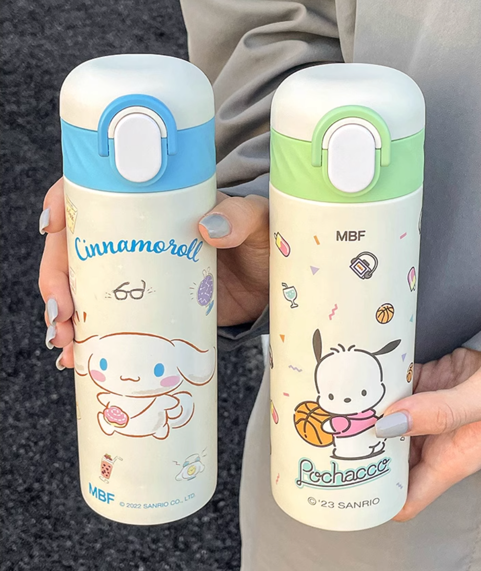 Bouteille isotherme en paille de dessin animé 420 ml