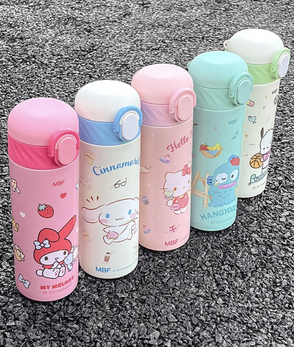 Bouteille isotherme en paille de dessin animé 420 ml