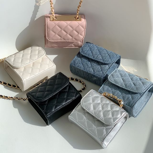 Flap Strap Chain Quilted Bag Crossbody