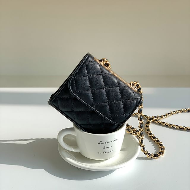 Flap Strap Chain Quilted Bag Crossbody