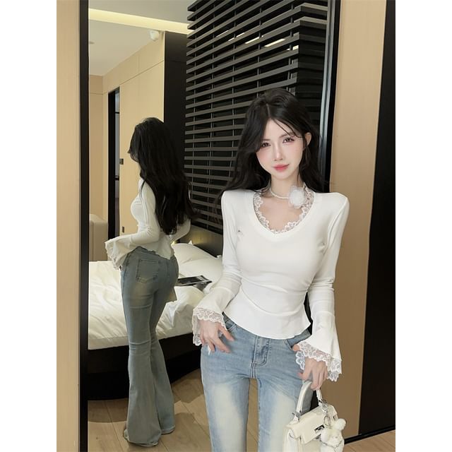Lace-Trimmed V-Neck Long Sleeve T-Shirt