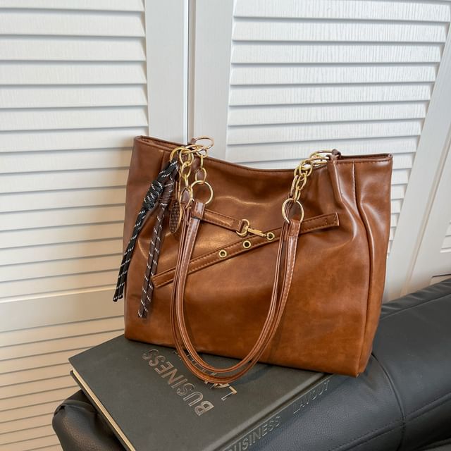 Faux Leather Buckled Chained Shoulder Bag