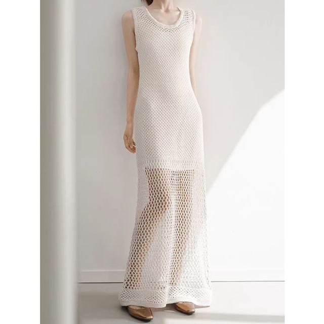 Crochet Crewneck Sleeveless Sheath Maxi Dress