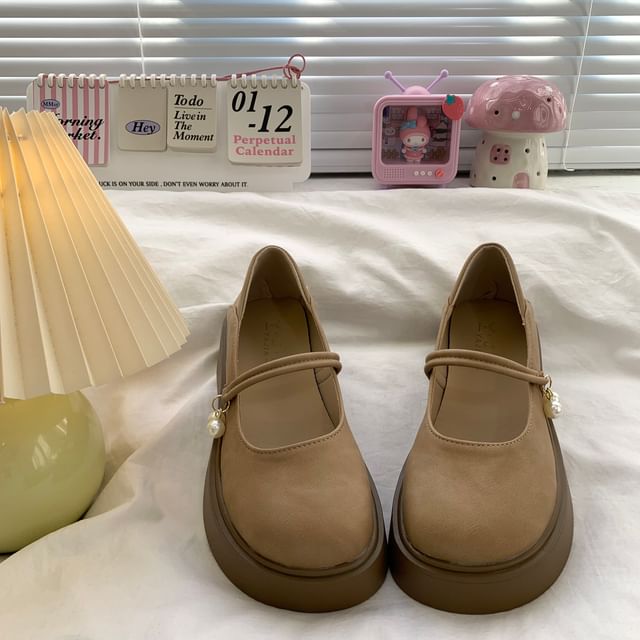 Faux Pearl Platform Mary Jane Shoes