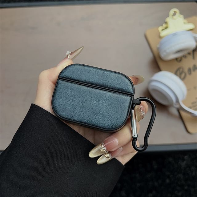 Clip Cover Protection Earphone + Leather AirPods Case Carabiner Set: Faux