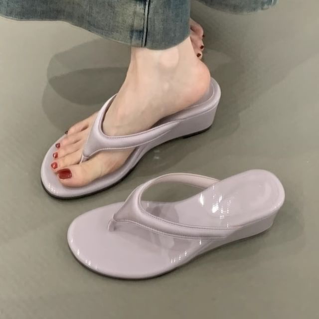 Wedge Flip-Flops Heel
