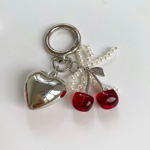Cherry Resin Beaded Bow Heart Alloy Bag Charm Keyring
