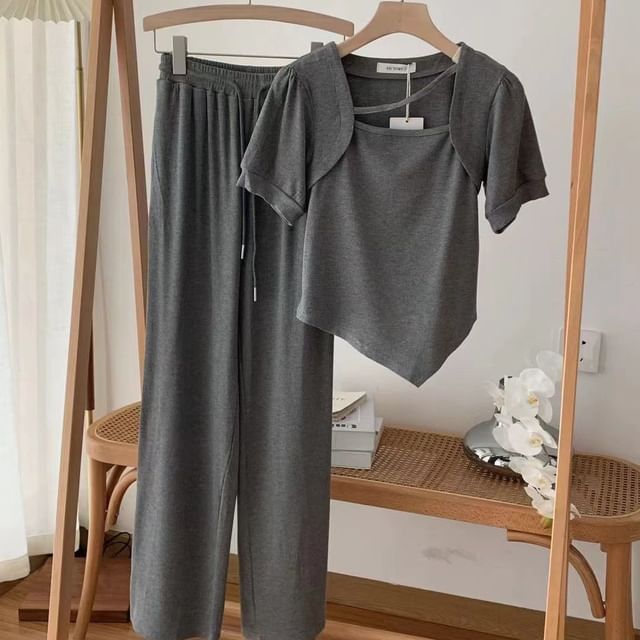 Asymmetric Short-Sleeved Crop Top & Drawstring Sweatpants Set