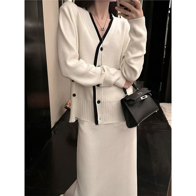 V-Neck Contrast Trim Cardigan with Knit Maxi H-Line Skirt Set