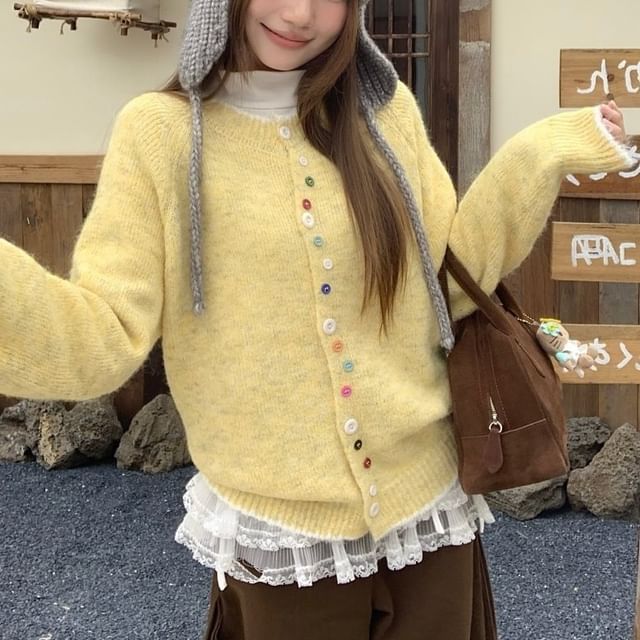 Crewneck Contrast Button Cardigan