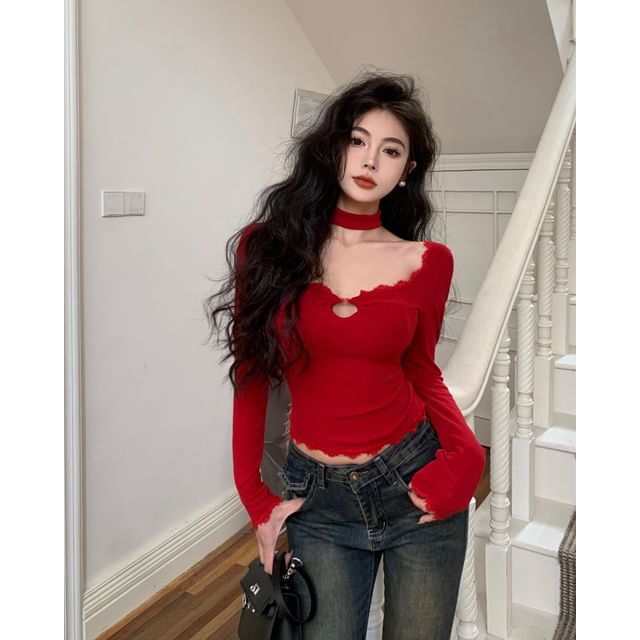 V-Neck Lace Trim Long-Sleeve Tee