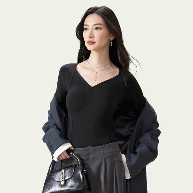Padded Slim Fit Long Sleeve Solid Top