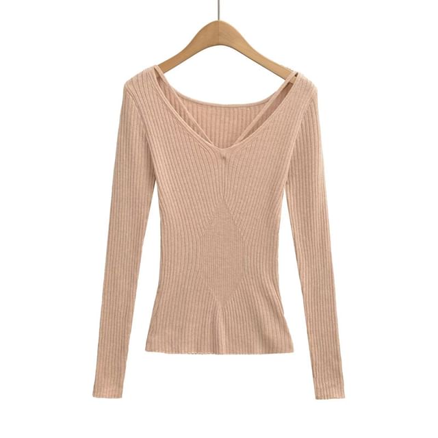 Ribbed Knit V-Neck Long Sleeve Tee