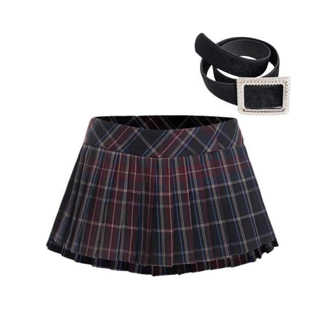 Mock Neck Long-Sleeve T-Shirt with Belt and Tartan Pleated Mini Skirt Set