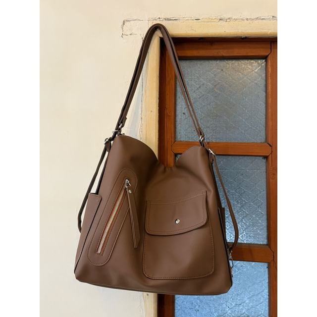 Pocket Nylon Shoulder Bag