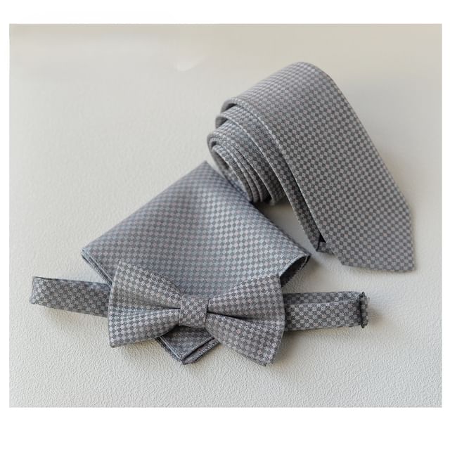 Plaid Bowtie / Tie / Handkerchief / Set