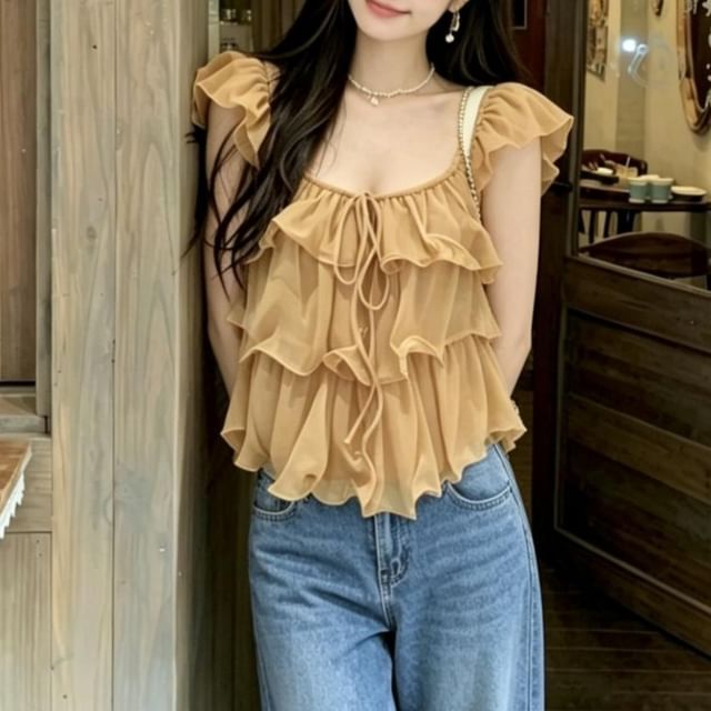 Scoop Neck Ruffle Trim Top, Sleeveless, Solid