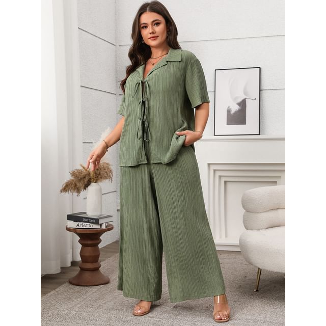 Plus Size Set: V-Neck Blouse and Wide Leg Pants, Short Sleeves