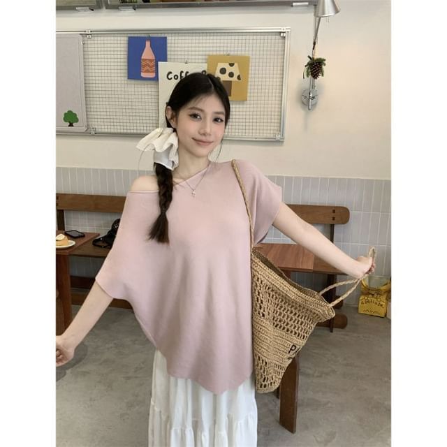 Short Off-Shoulder Knit Top