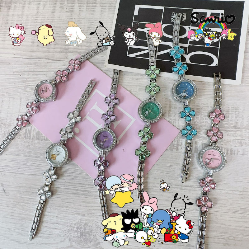 Montre-bracelet à diamants avec trèfle à quatre feuilles de dessin animé KI680