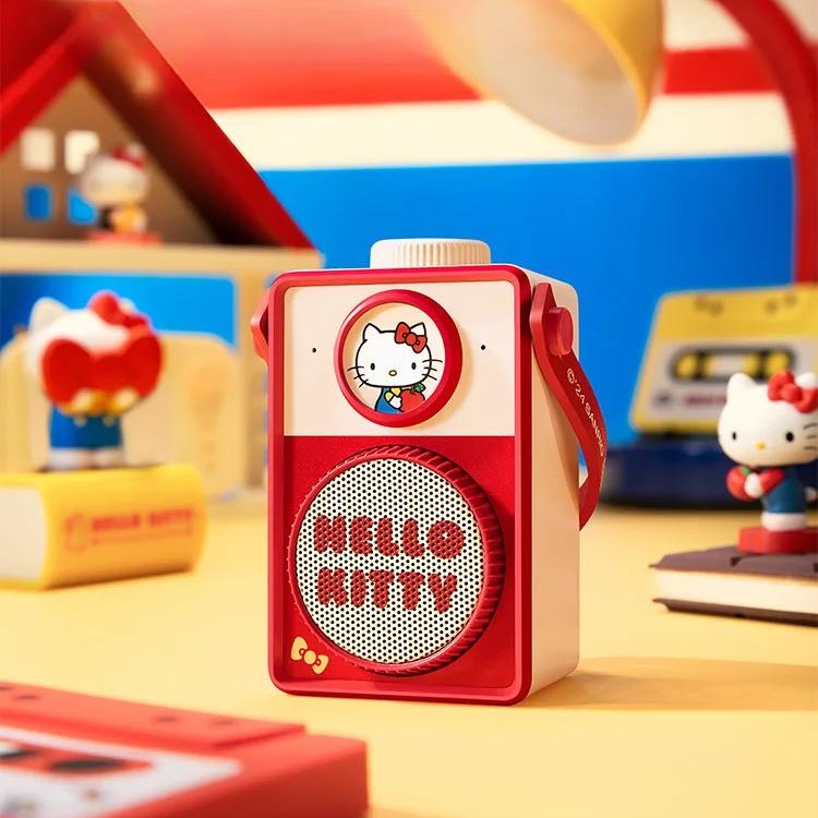 Kawaii Red Kitty Bluetooth Speaker